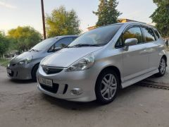 Фото авто Honda Jazz