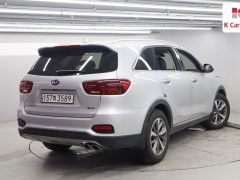 Сүрөт унаа Kia Sorento