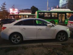 Photo of the vehicle Chevrolet Cruze