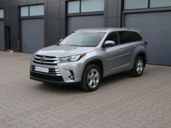 Сүрөт унаа Toyota Highlander