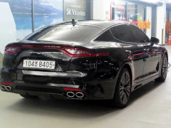 Сүрөт унаа Kia Stinger