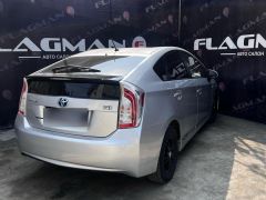 Сүрөт унаа Toyota Prius