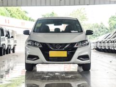 Сүрөт унаа Nissan Tiida