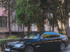 Photo of the vehicle BMW 7 Series