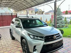 Фото авто Toyota Highlander