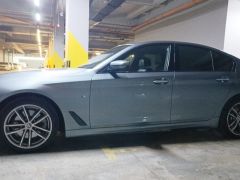 Photo of the vehicle BMW 5 Series