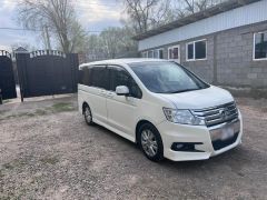 Фото авто Honda Stepwgn