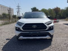 Сүрөт унаа Toyota RAV4