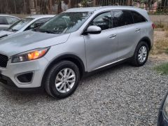 Photo of the vehicle Kia Sorento