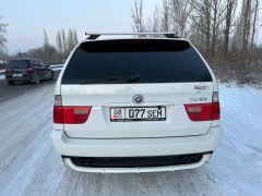 Photo of the vehicle BMW X5