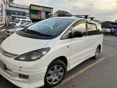 Фото авто Toyota Estima