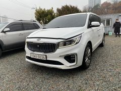 Фото авто Kia Carnival