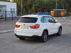 Photo of the vehicle BMW X5