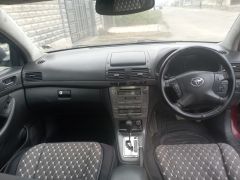 Сүрөт унаа Toyota Avensis