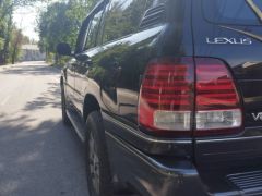 Photo of the vehicle Lexus LX