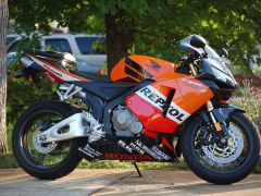 Сүрөт унаа Honda CBR 600