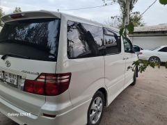 Фото авто Toyota Alphard