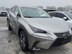 Photo of the vehicle Lexus NX