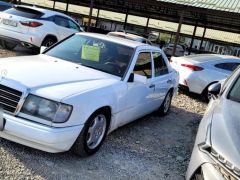 Сүрөт унаа Mercedes-Benz W124