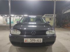 Фото авто Volkswagen Golf