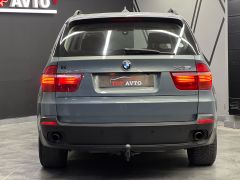 Photo of the vehicle BMW X5