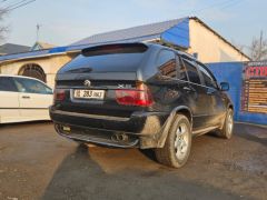 Photo of the vehicle BMW X5