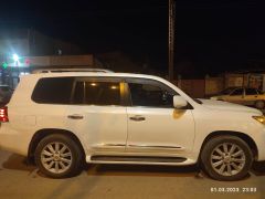 Сүрөт унаа Lexus LX