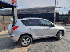 Сүрөт унаа Toyota RAV4