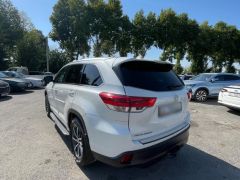 Сүрөт унаа Toyota Highlander