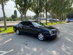 Photo of the vehicle Mercedes-Benz E-Класс