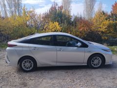 Сүрөт унаа Toyota Prius