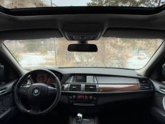 Photo of the vehicle BMW X5