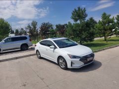 Сүрөт унаа Hyundai Elantra