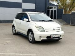 Сүрөт унаа Toyota Ist