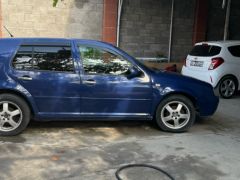 Сүрөт унаа Volkswagen Golf