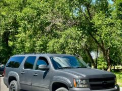 Фото авто Chevrolet Suburban