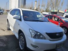 Сүрөт унаа Toyota Harrier