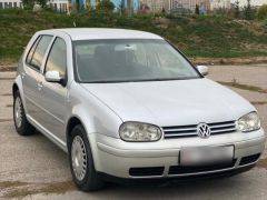 Фото авто Volkswagen Golf