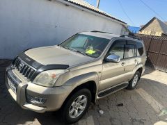 Фото авто Toyota Land Cruiser Prado