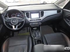 Фото авто Kia Carens