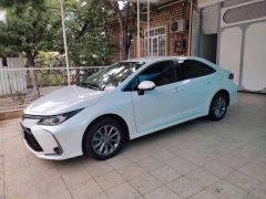 Сүрөт унаа Toyota Corolla