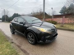 Photo of the vehicle Toyota C-HR