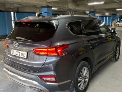 Photo of the vehicle Hyundai Santa Fe