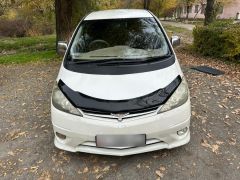 Фото авто Toyota Estima