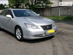 Photo of the vehicle Lexus ES