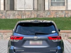 Сүрөт унаа Toyota Highlander