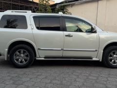 Фото авто Infiniti QX56