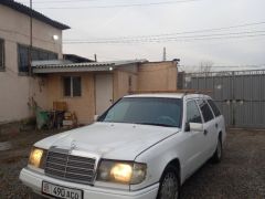 Фото авто Mercedes-Benz W124