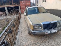 Photo of the vehicle Mercedes-Benz W124