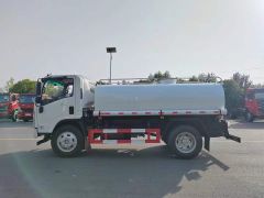 Фото авто Isuzu Elf